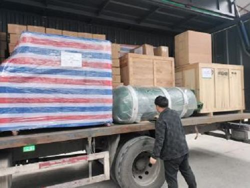 Packaging & shipping Packaging & shipping